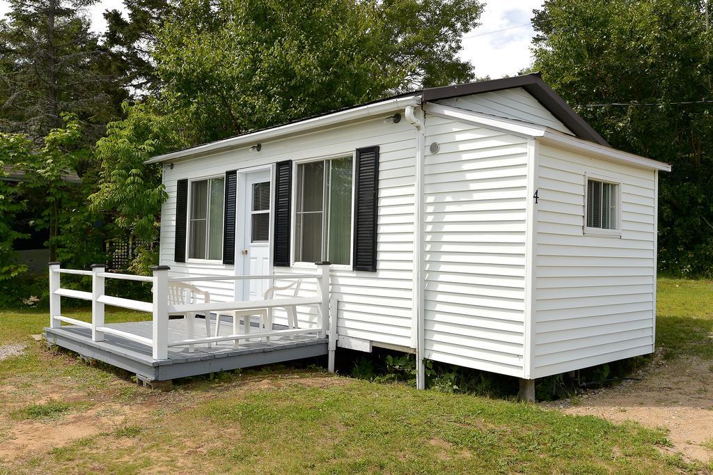 Auberge Sur Mer Charlevoix 세인트시몬 외부 사진