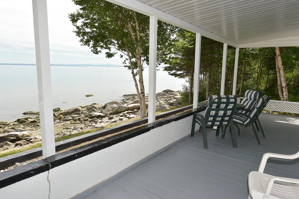 Auberge Sur Mer Charlevoix 세인트시몬 외부 사진