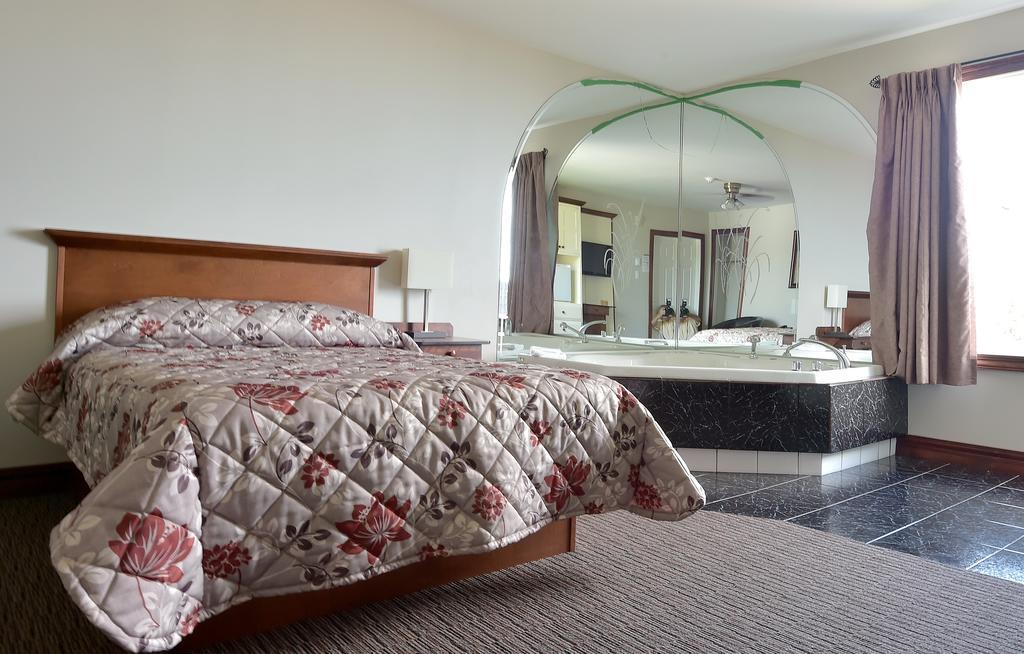 Auberge Sur Mer Charlevoix 세인트시몬 외부 사진