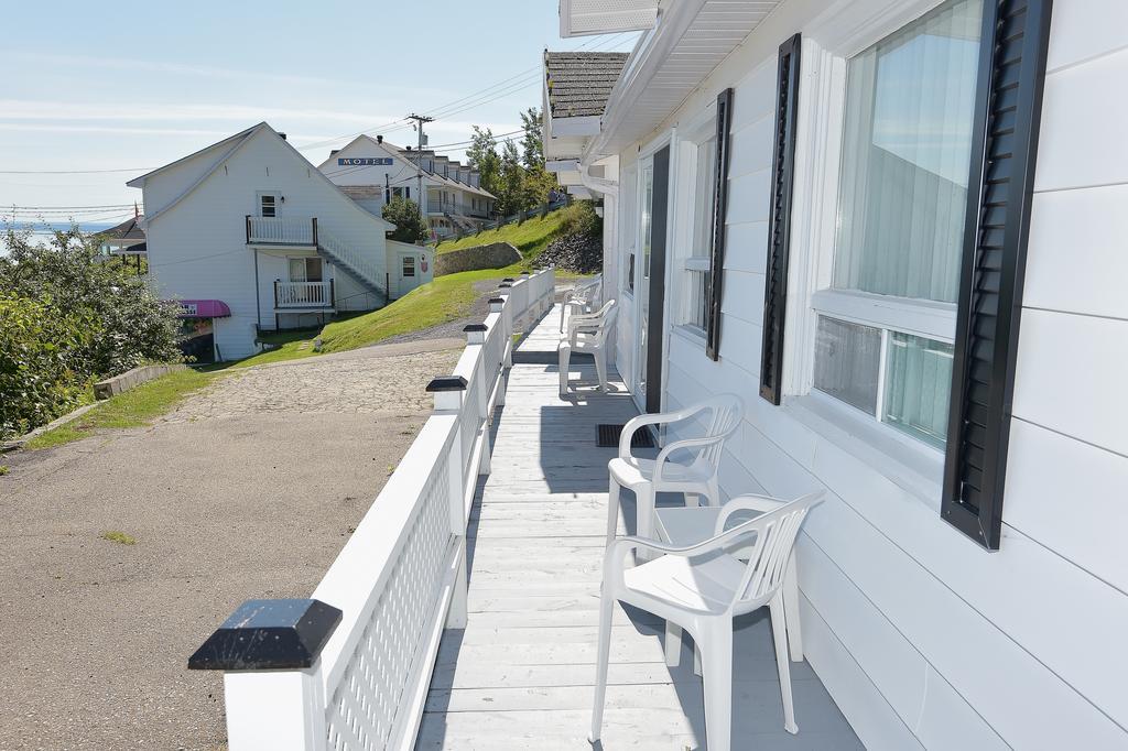 Auberge Sur Mer Charlevoix 세인트시몬 외부 사진