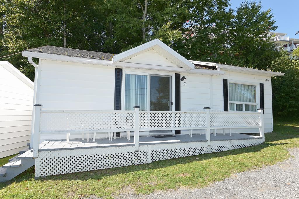 Auberge Sur Mer Charlevoix 세인트시몬 외부 사진