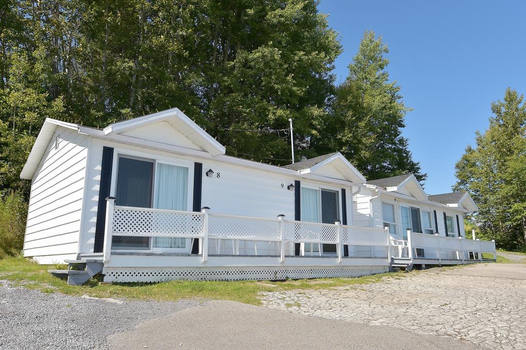Auberge Sur Mer Charlevoix 세인트시몬 외부 사진