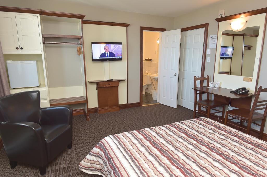 Auberge Sur Mer Charlevoix 세인트시몬 외부 사진