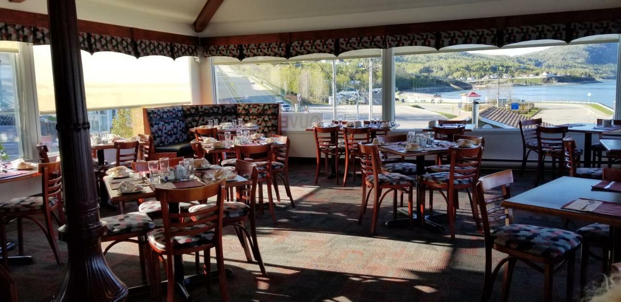 Auberge Sur Mer Charlevoix 세인트시몬 외부 사진
